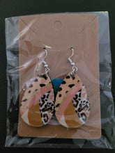 Load image into Gallery viewer, Animal Printed Earrings
